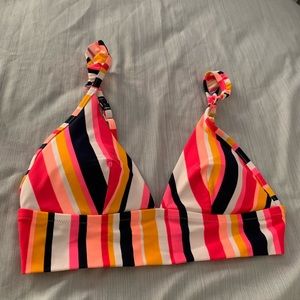 AMERICAN EAGLE: triangle bikini top